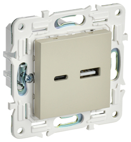 SKANDY Роз. USB A+C 18Вт SK-R13B беж. IEK